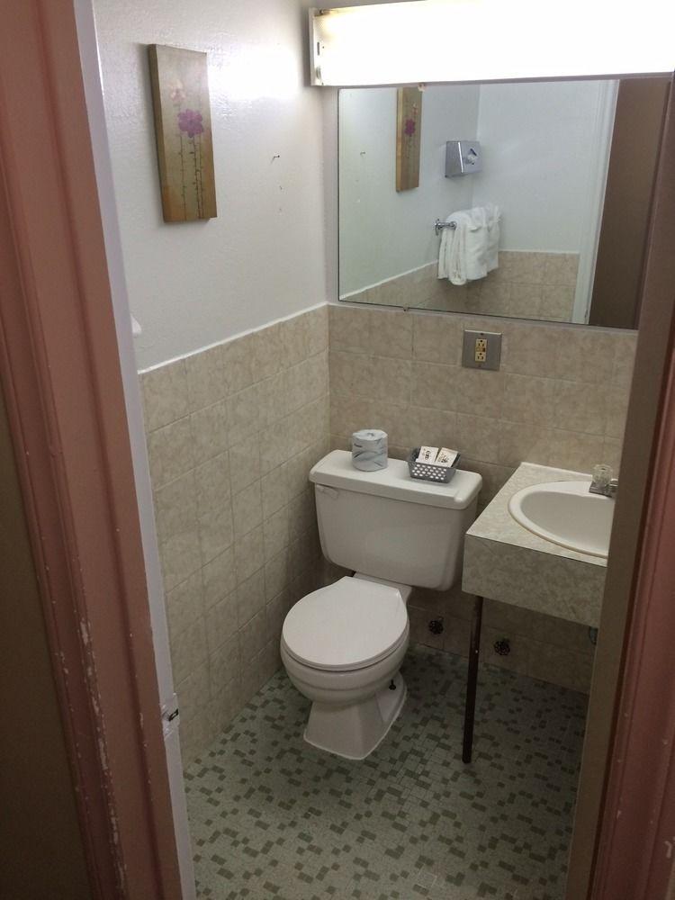 St. Regis Hotel 温尼伯 外观 照片